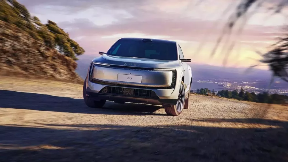 SUV điện AUDI E7X ra mắt với hệ thống đèn ấn tượng, chạy hơn 700 km sau 1 lần sạc - Ảnh 8.