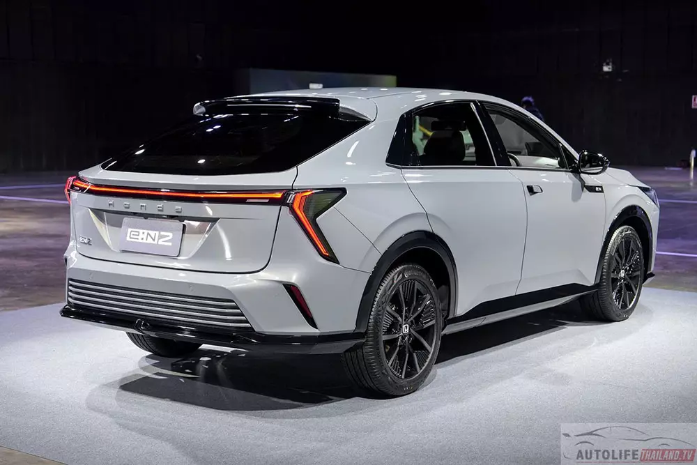 Honda e:N2 chính thức được bán ở Đông Nam Á, kích thước lớn hơn CR-V, giá từ 1,17 tỷ đồng - Ảnh 7.