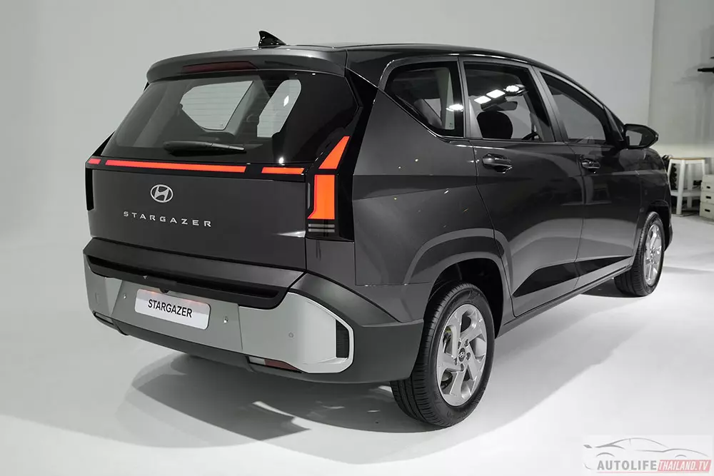 Hyundai Stargazer 2026 ra mắt Thái Lan trước khi về Việt Nam, nội thất 6 chỗ, thêm tính năng an toàn - Ảnh 3.