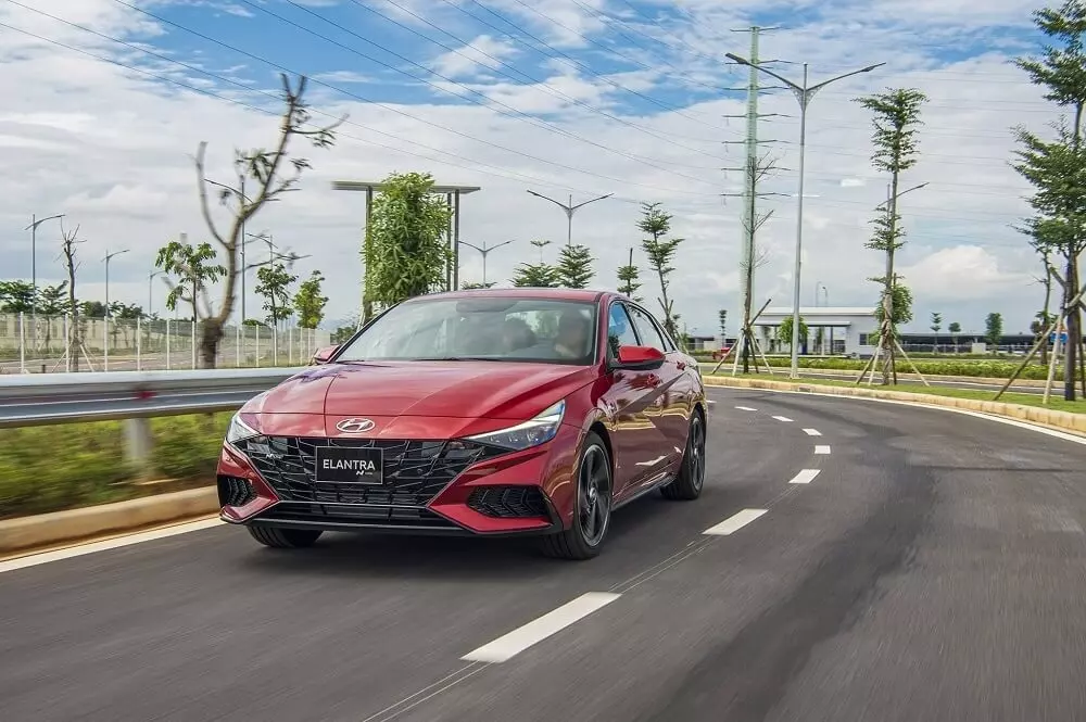 Hyundai Elantra