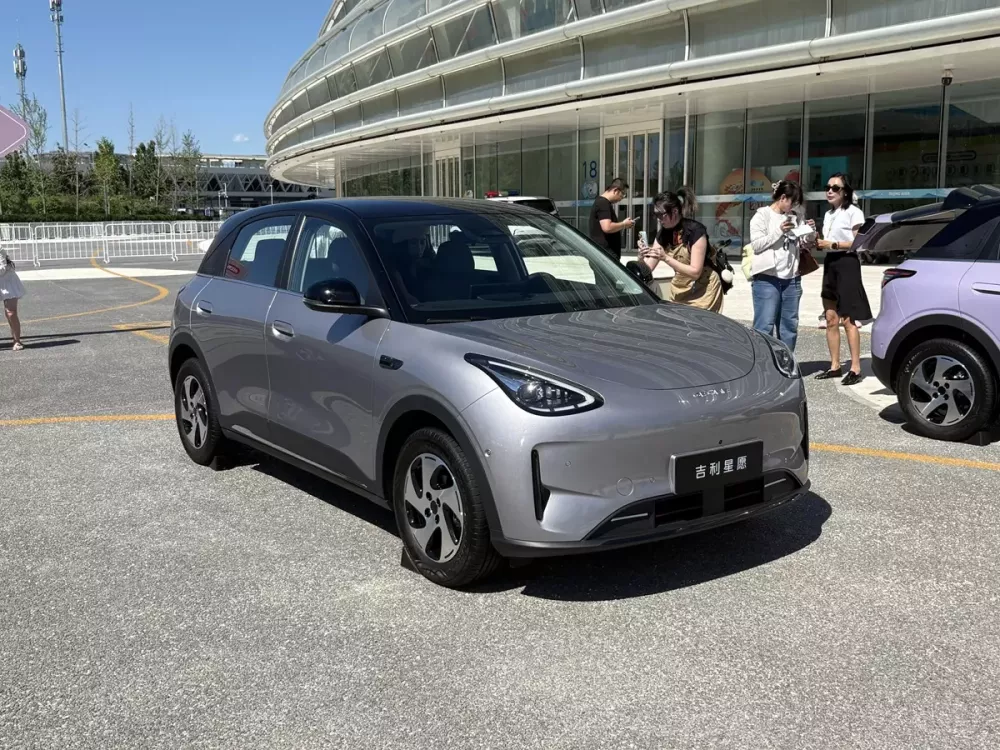 Xe mới ra mắt Việt Nam Geely EX2 được bổ sung bản nâng cấp, phạm vi hoạt động tăng lên 480 km - Ảnh 10.