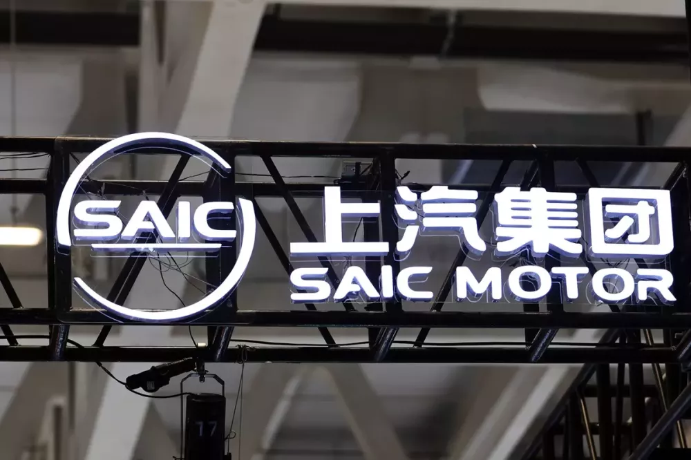 SAIC trở thành hãng xe Trung Quốc đầu tiên cán mốc doanh số 100 triệu xe