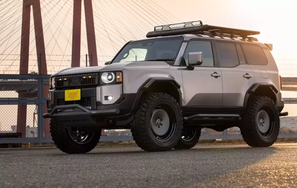 Chiếc xe Toyota Land Cruiser 250 này hoàn toàn khác biệt sau khi được Kuhl tạo ra- Ảnh 2.