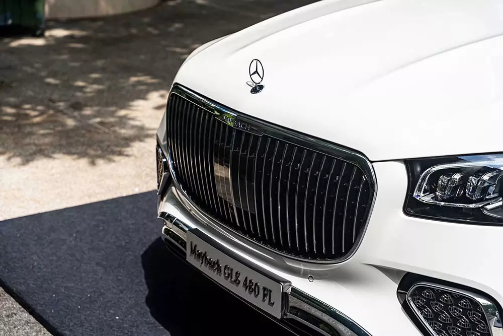 Ngắm hình ảnh "bằng xương, bằng thịt" của Mercedes-Maybach GLS 480 4Matic 2027 mới ra mắt Việt Nam - Ảnh 4.