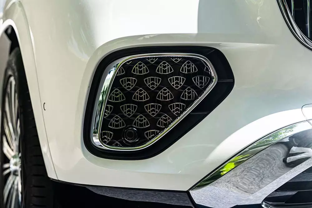 Ngắm hình ảnh "bằng xương, bằng thịt" của Mercedes-Maybach GLS 480 4Matic 2027 mới ra mắt Việt Nam - Ảnh 3.