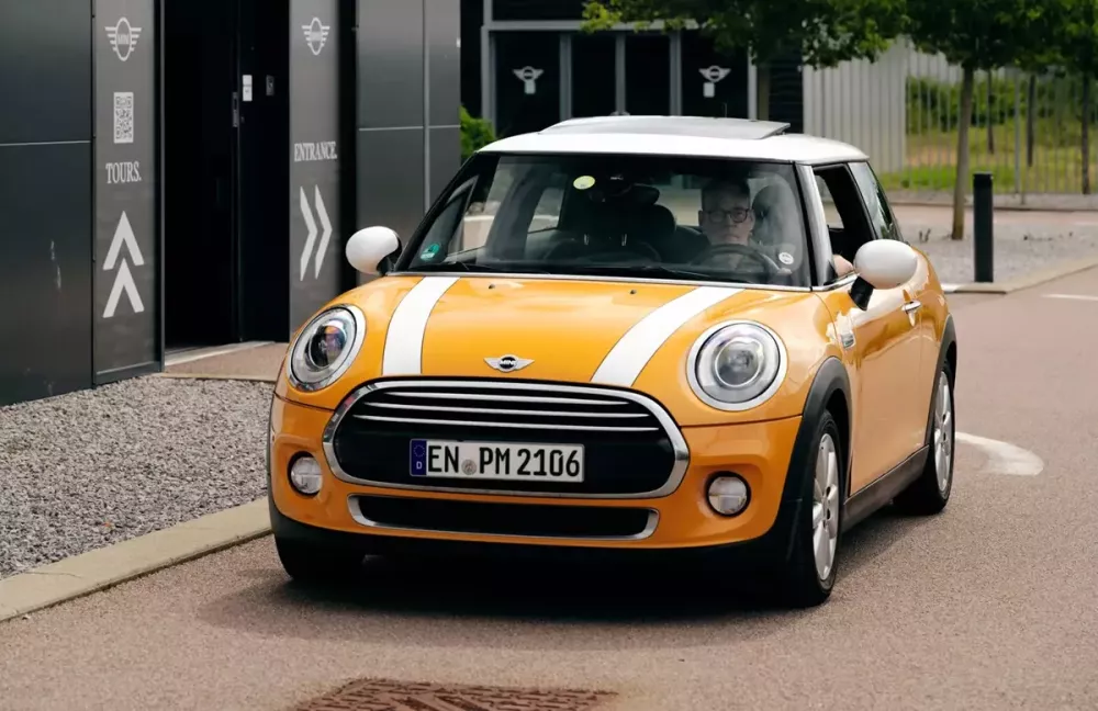 Chiếc Mini Cooper D này đã chạy qua 25 quốc gia
