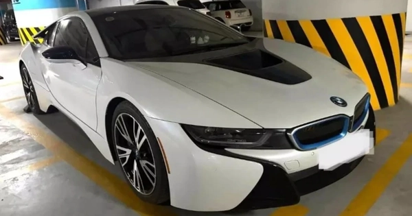 Tập đoàn Sơn Hải rao bán loạt xe sang mang thương hiệu Bentley, Lexus và BMW
