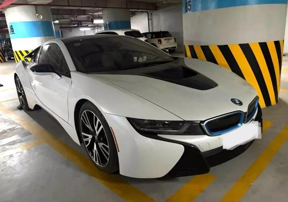 Tập đoàn Sơn Hải rao bán loạt xe sang mang thương hiệu Bentley, Lexus và BMW - Ảnh 3.