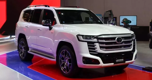 Toyota Land Cruiser Hybrid ra mắt Đông Nam Á trước khi bán ở Việt Nam trong năm nay