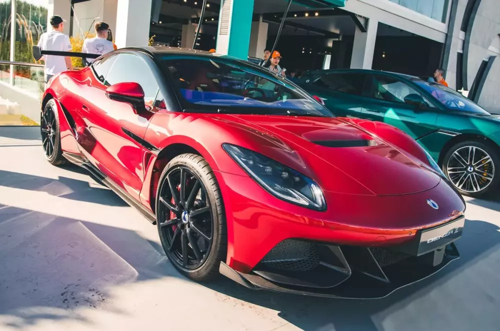 Siêu xe BYD Denza Z trình làng, mạnh gấp đôi Porsche 911 Turbo S nhưng rẻ hơn - Ảnh 2.