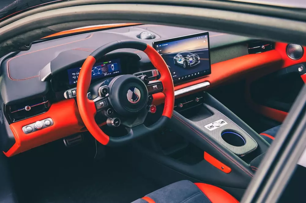 Siêu xe BYD Denza Z trình làng, mạnh gấp đôi Porsche 911 Turbo S nhưng rẻ hơn - Ảnh 8.