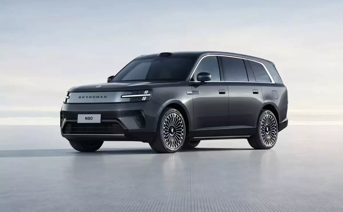 Xiaomi hé lộ SUV cỡ lớn Sky Nomad N90 với ghế trước xoay 180 độ