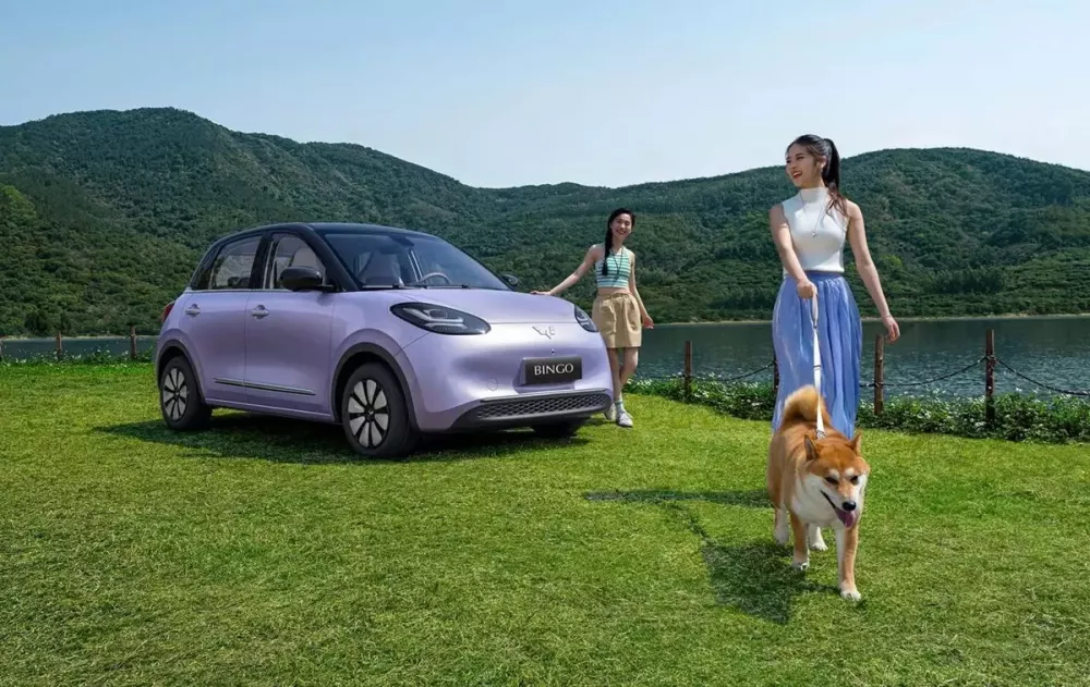 wuling-bingo-63a7-1 Wuling chạy chương trình khuyến mãi hàng chục triệu đồng cho 3 mẫu xe ở Việt Nam