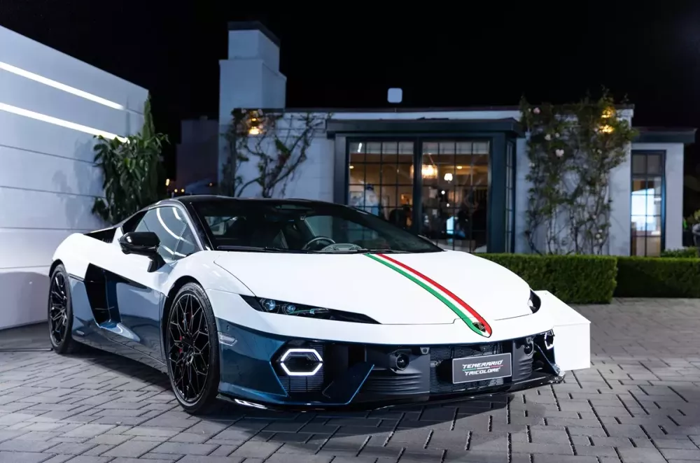 Siêu xe Lamborghini Tricolore trở lại sau 15 năm vắng bóng với sức mạnh gần gấp đôi - Ảnh 8.