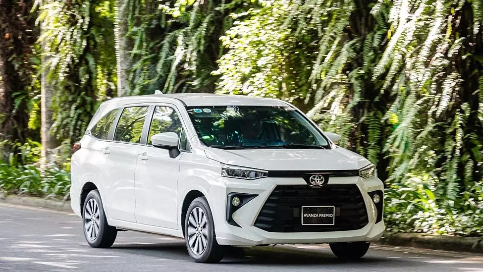 Toyota Avanza Premio