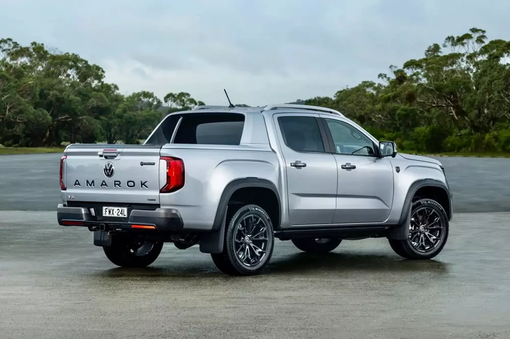Volkswagen Amarok W600 có giá không rẻ