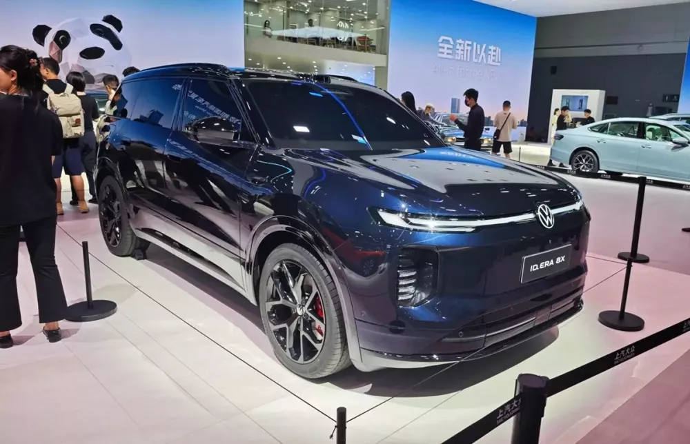Volkswagen ID. Era 8X là xe điện mở rộng phạm vi giống ID. Era 9X