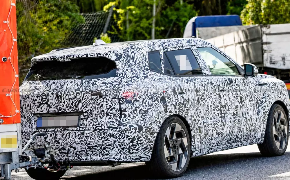 Hyundai Kona thế hệ mới từ bỏ diện mạo kỳ quặc để chuyển sang kiểu SUV thông thường - Ảnh 5.