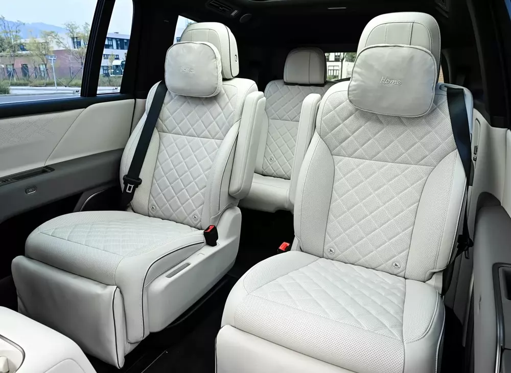 SUV thuần điện đầu bảng Li i9 chính thức ra mắt, liệu có bán ở Việt Nam? - Ảnh 6.