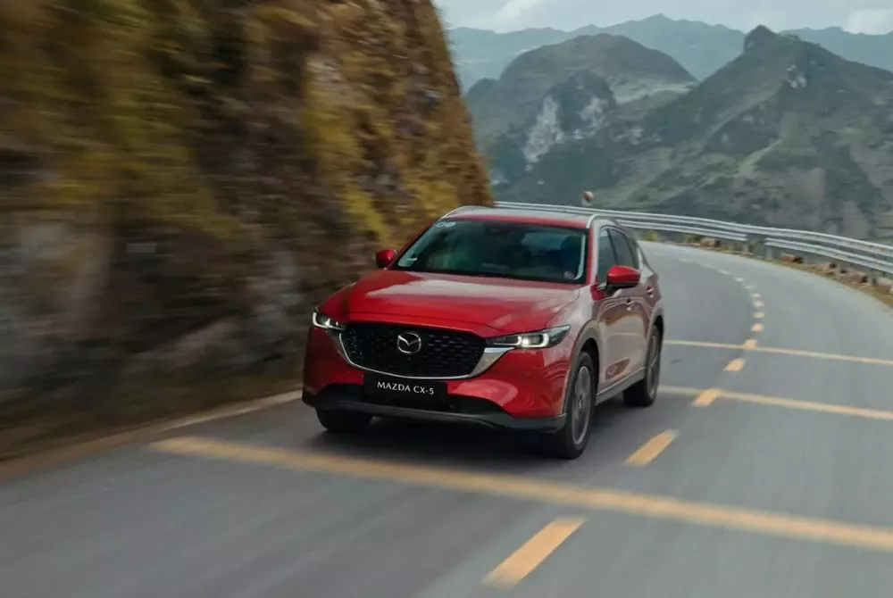 Mazda CX-5 có giá bán thực tế rẻ ngang SUV cỡ B tại đại lý