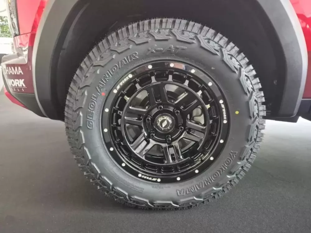 Bộ mâm 18 inch của Mitsubishi Pajero Rally Concept
