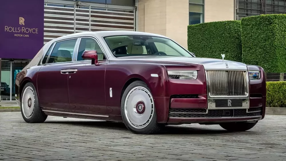 Ra mắt Rolls-Royce Phantom Hummingbird độc nhất vô nhị với những chi tiết khảm vỏ bào ngư - Ảnh 1.