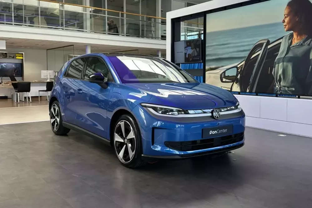 volkswagen-id-polo-1-edf9-1 Volkswagen ID. Polo cháy hàng, khách đặt cọc phải chờ 10 tháng mới được nhận xe