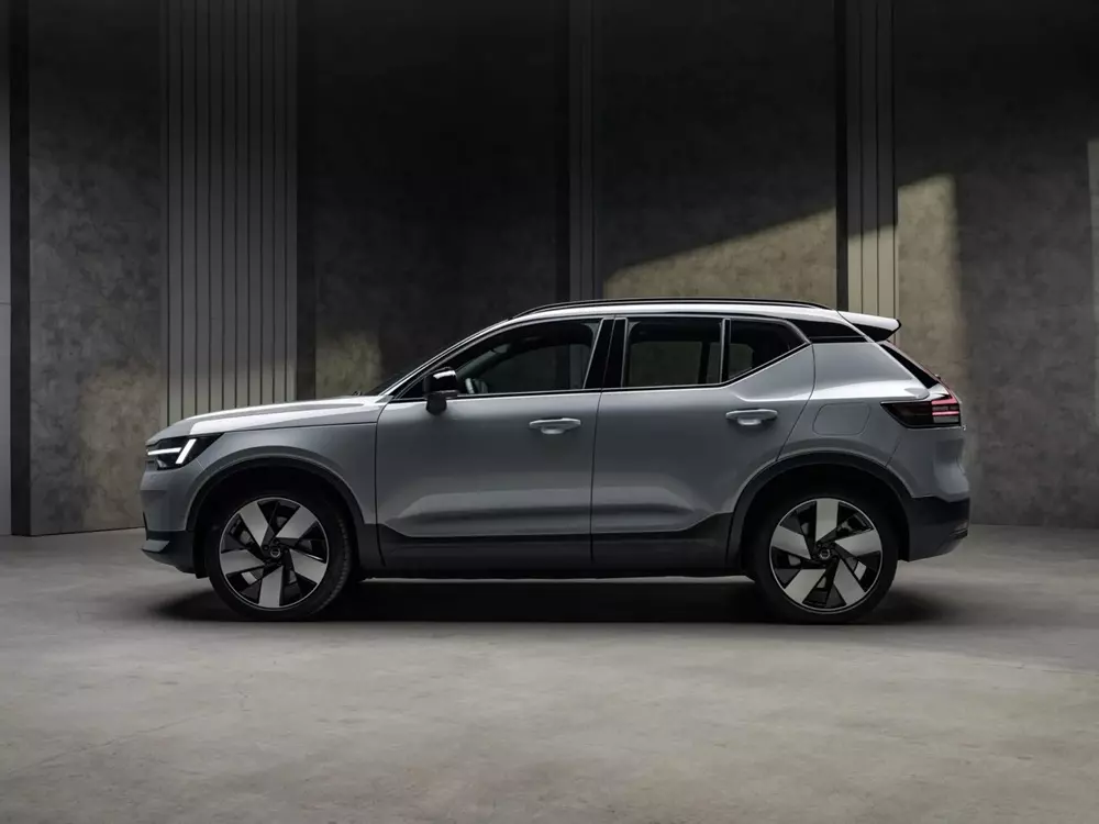volvo-xc40-2027-1-bd7b Volvo XC40 2027 dùng động cơ mild hybrid cũ