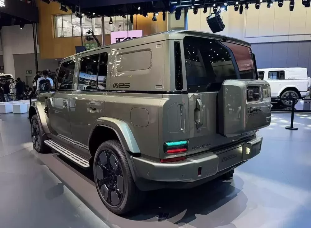 Thương hiệu iCaur sắp vào Việt Nam ra mắt SUV mới V25 với thiết kế hoài cổ và trang bị hiện đại - Ảnh 5.